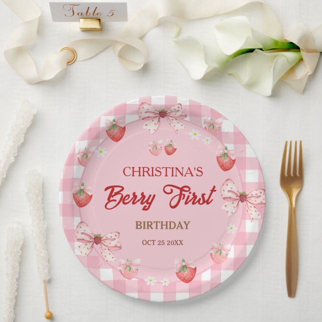 Assiettes En Carton Berry first birthday pink strawberry gingham (Mariage)