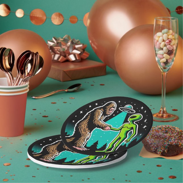 Assiettes En Carton Bigfoot rencontre un Alien (Multi)
