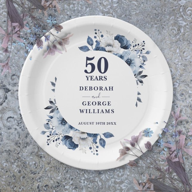 Assiettes En Carton Bleu moderne 50e anniversaire Mariage verdure (Modern Blue 50th Wedding Anniversary Greenery Paper Plates)