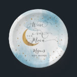 Assiettes En Carton Bleu sur la lune Baby shower Gold Stars<br><div class="desc">Plaque en papier baby shower pour garçon Dreamy présentant le ciel en bleu aquarelle avec des étoiles en parties scintillant d'or et la lune. Le texte dit "nous sommes sur la lune."</div>