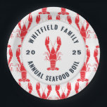 Assiettes En Carton Boule de fruits de mer de famille Homard personnal<br><div class="desc">C'est de nouveau ici. L'événement annuel de fête d'été que vous prévoyez pour toute la famille de pendre, manger et boire. Commémorez cette année avec un design familial assorti pour rendre la photo parfaite et garder la mémoire vivante pendant des années. Ajoutez les détails de votre famille en cliquant sur...</div>