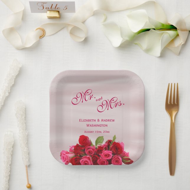 Assiettes En Carton Bouquet Du Mariage Romantique Roses Rouges (Mariage)