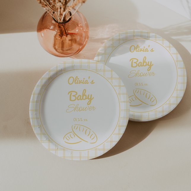 Assiettes En Carton Brun dans la main du four tiré Baby shower neutre (Créateur téléchargé)