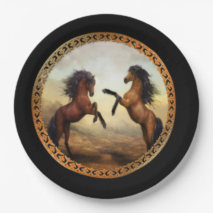 Assiettes En Carton Brun foncé et chevaux de trait frisons brun clair