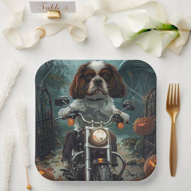 Assiettes En Carton Cavalier King Charles Spaniel Halloween effrayant (Mariage)