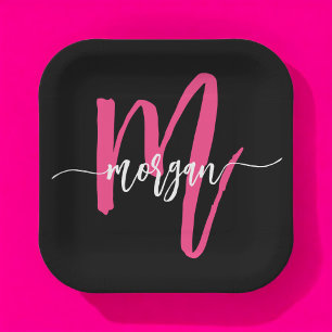 Assiettes En Carton Chaud rose noir moderne Script Girl Monogramme Nom
