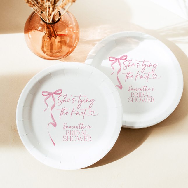 Assiettes En Carton Chaussures Bow Roses Attachant La Fête des mariées (Créateur téléchargé)