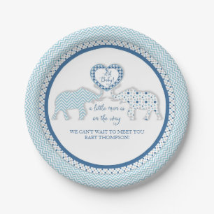 Assiettes En Carton Chevron a modelé le bébé de coeur des éléphan