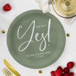 Assiettes En Carton Chic Calligraphie Elle A Dit Oui Engagement<br><div class="desc">Une plaque de papier élégante de fiançailles de calligraphie. Facile à personnaliser avec vos détails. PERSONNALISATION : Si vous avez besoin de personnalisation de la conception,  veuillez me contacter par conversation ; si vous avez besoin d'informations sur votre commande,  les options d'expédition,  etc,  veuillez contacter directement Zazzle support.</div>