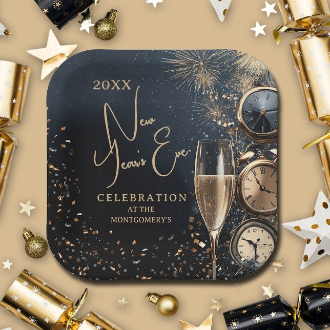 Assiettes En Carton Chic Champagne Time New Year's Eve (Chic Champagne and Clocks New Year's Eve square paper plates, 7" or 9")