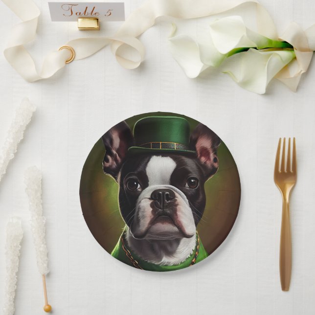 Assiettes En Carton Chien de Boston Terrier en Robe du Jour de la Sain (Mariage)