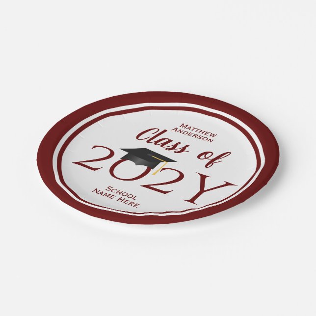 Assiettes En Carton Classe de Burgundy Red Graduate 2023 (Angle)