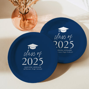 Assiettes En Carton Classe moderne de 2025 Script Navy Blue Graduation