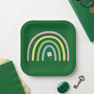 Assiettes En Carton Conception de la Saint-Patrick arc-en-ciel pastel