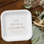 Assiettes En Carton Consommation moderne Célébrer le mariage de l'or b<br><div class="desc">Plaques de papier blanc modernes pour votre réception de mariage,  dîner de répétition,  fête de fiançailles,  et autres événements de mariage avec "Eat Drink & Celebrate",  vos prénoms et votre date de mariage dans l'élégante typographie dorée.</div>