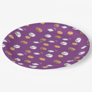 Assiettes En Carton Cookies et lait sur violet