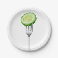 Coupe de concombre sur une fourchette