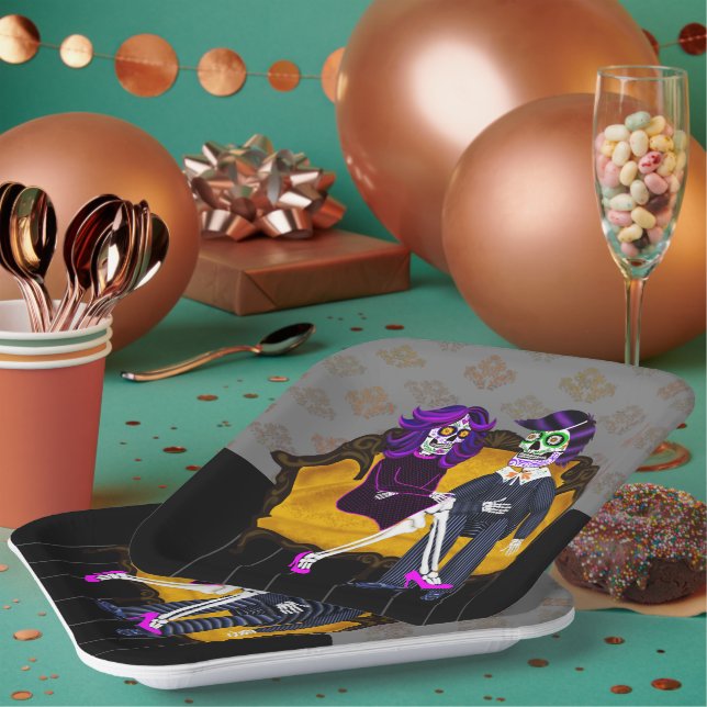 Assiettes En Carton Couple de crânes de sucre modernes sur un canapé j (Multi)