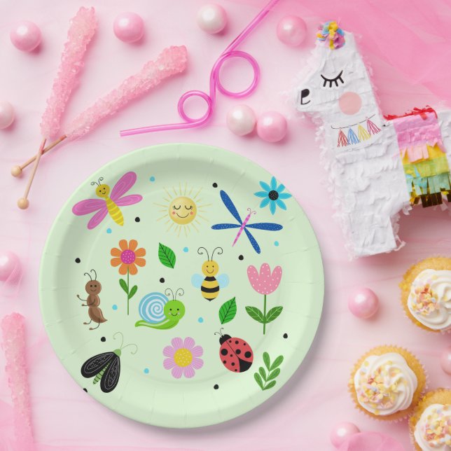 Assiettes En Carton Créatures heureuses de la cour (Fête)