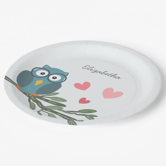 Assiettes En Carton Cute Owl avec lunettes sur une branche nom personn (Angle)