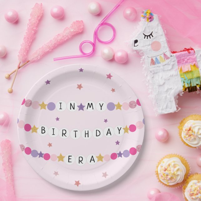 Assiettes En Carton Dans Mon Bracelet D'Amitié Fête D'Anniversaire (Fête)