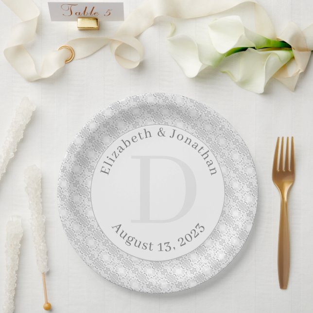 Assiettes En Carton Dentelle blanche Monogramme (Mariage)