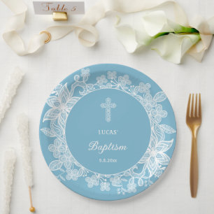 Assiettes En Carton Dentelle blanche sur Pastel Baptême bleu