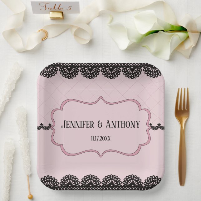 Assiettes En Carton Dentelle noire sur Soft Pink Mariage personnalisé (Mariage)