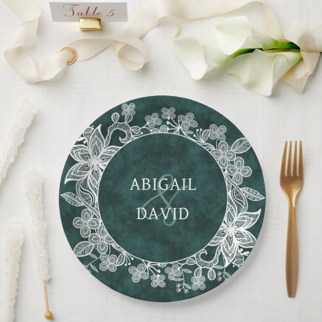 Assiettes En Carton Dentelle sur Emerald Green Faux Velvet Mariage (Mariage)