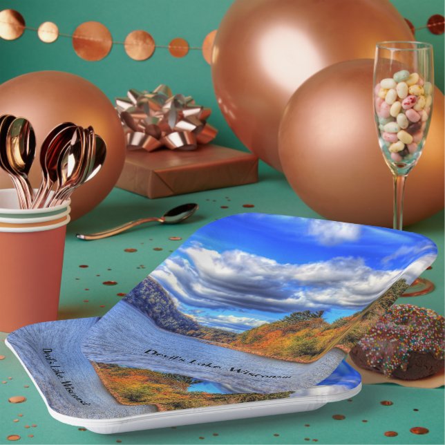 Assiettes En Carton Devil's Lake, Wisconsin (Multi)