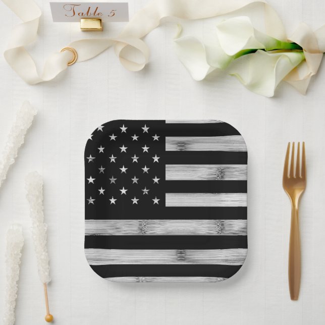 Assiettes En Carton Drapeau américain Bois rustique Noir Blanc Patriot (Mariage)