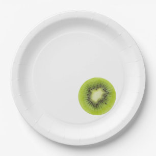 Assiettes En Carton Du kiwi frais. Closeuse à tranche ronde isolée