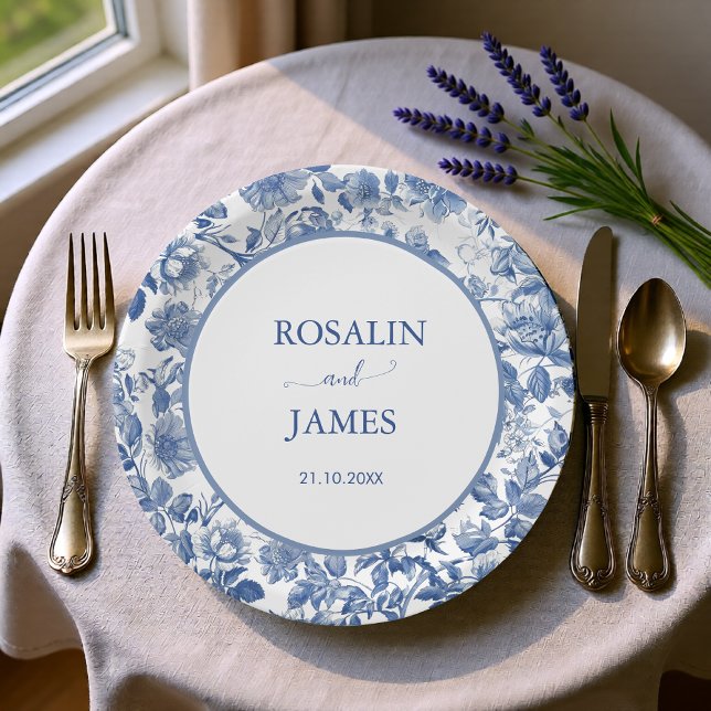 Assiettes En Carton Dusty Blue Toile Floral Personalized Wedding (Dusty Blue Toile Floral Personalized Wedding Paper Plates)