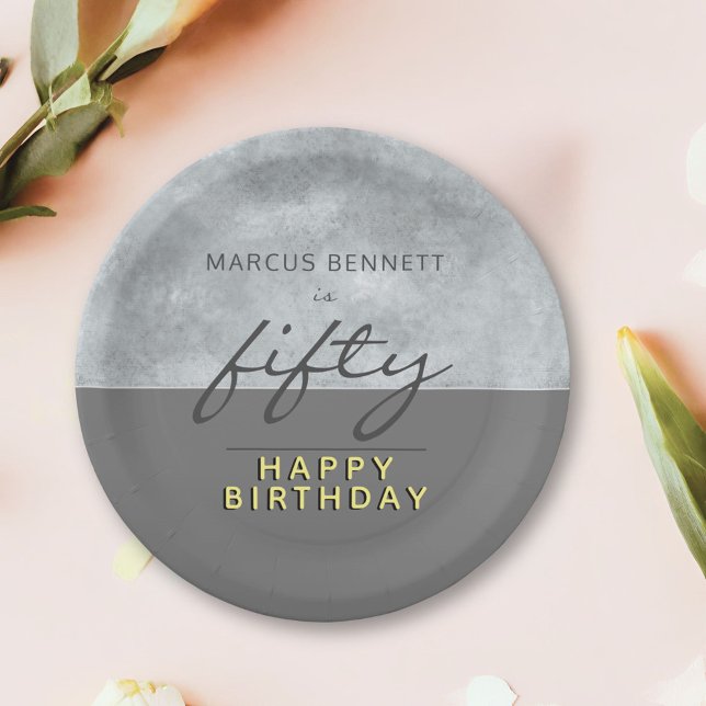 Assiettes En Carton Élégant Gris Script Homme 50e fête d'anniversaire (Créateur téléchargé)