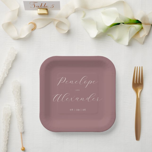 Assiettes En Carton Elegant Maroon Calligraphy (Mariage)