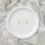 Assiettes En Carton Élégant Monogramme Or moderne minimaliste<br><div class="desc">Ces plaques en papier moderne et chic peuvent être personnalisées avec vos initiales en monogramme or. Conçu par Thisisnotme©</div>