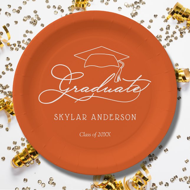 Assiettes En Carton Élégant Script Grad Casquette Orange Graduation (White script grad cap on orange personalized graduation party paper plates, napkins in our store)