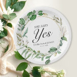 Assiettes En Carton Elle A Dit Oui Fiançailles Géométrique Vert<br><div class="desc">Préparez-vous à être captivé par notre magnifique suite mariage de verdure dorée ! Ce design exquis présente un cadre géométrique élégant joliment décoré avec des feuilles de verdure délicats et des illustrations florales. Avec sa calligraphie moderne et chic, c'est la touche idéale pour votre mariage sur le thème du jardin...</div>