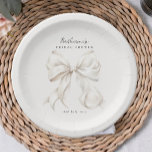 Assiettes En Carton Elle noue le noeud blanc<br><div class="desc">Plaques de papier design à arc blanc simples pour douches nuptiales. Photo Arrière - plan de Freepik.</div>