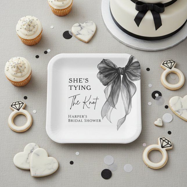 Assiettes En Carton Elle Noue Le Nœud Noir Fête de Fiançailles de Mari (Créateur téléchargé)