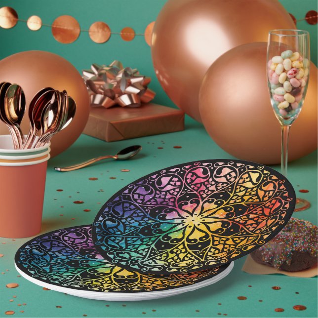 Assiettes En Carton Fenêtre gothique Fierté arc-en-ciel (Multi)