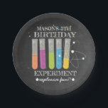 Assiettes En Carton Fête d'anniversaire de la science | Anniversaire<br><div class="desc">Fête d'anniversaire de la science | Plate de papier d'expérience anniversaire - Mettez votre manteau de laboratoire et nous sommes dans pour le plaisir explosif! Juste la touche décorative parfaite pour votre soirée scientifique. Pas besoin de tests ou d'expériences, nous vous avons couverts. Cette plaque en papier fait partie de...</div>