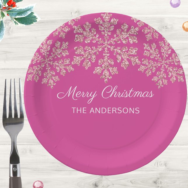Assiettes En Carton Fête de Noël de la boule de Berry Flake (Add these elegant dark pink and faux sparkle snowflake paper plates to your holiday event table)