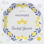 Assiettes En Carton Fête des mariées d'aquarelle citron personnalisée<br><div class="desc">Cette aquarelle fraîche et amusante citrons citrons design en jaune et bleu zingy capturera l'essence d'une journée ensoleillée heureuse. Idéal pour un brunch nuptial avec douche ou un goûter. Le design citron aquarelle fera que vos invités se sentiront énergiés et excités par la célébration à venir. Modifiez tous les détails...</div>