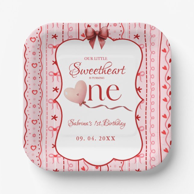 Assiettes En Carton First Birthday valentine baby birthday party (Recto)