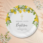 Assiettes En Carton Fleur de citron vert Baptême Christening<br><div class="desc">Avec ses citrons et sa verdure fleurie et son élégant crucifix en or,  ce baptême ou cette plaque de baptême chic et neutre pour hommes peut être personnalisé avec vos informations spéciales sur l'événement. Conçu par Thisisnotme©</div>