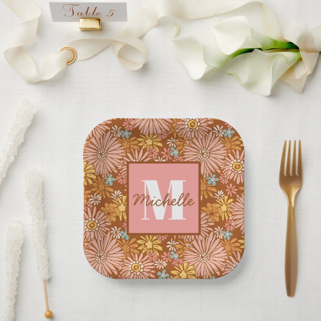 Assiettes En Carton Fleur rétro été | Plaques de papier monogramme (Mariage)