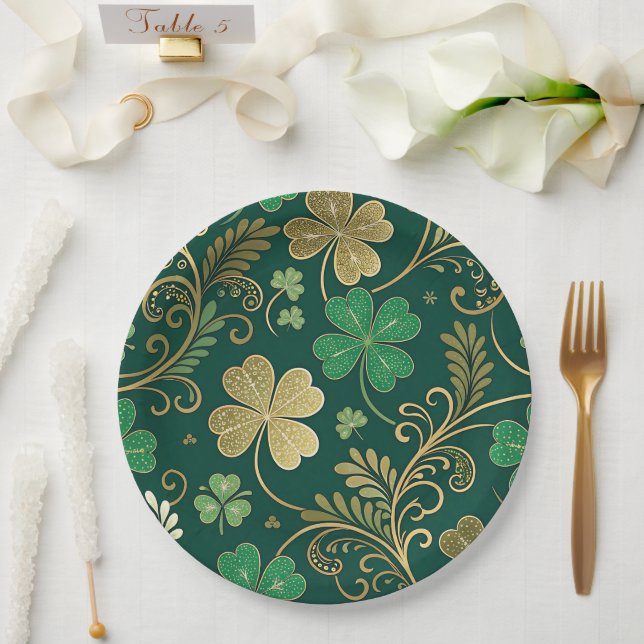 Assiettes En Carton Fleurissement de trèfle doré (Mariage)
