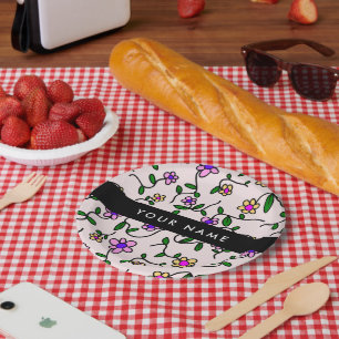 Assiettes En Carton Fleurs Colorées, Fond Rose, Noir