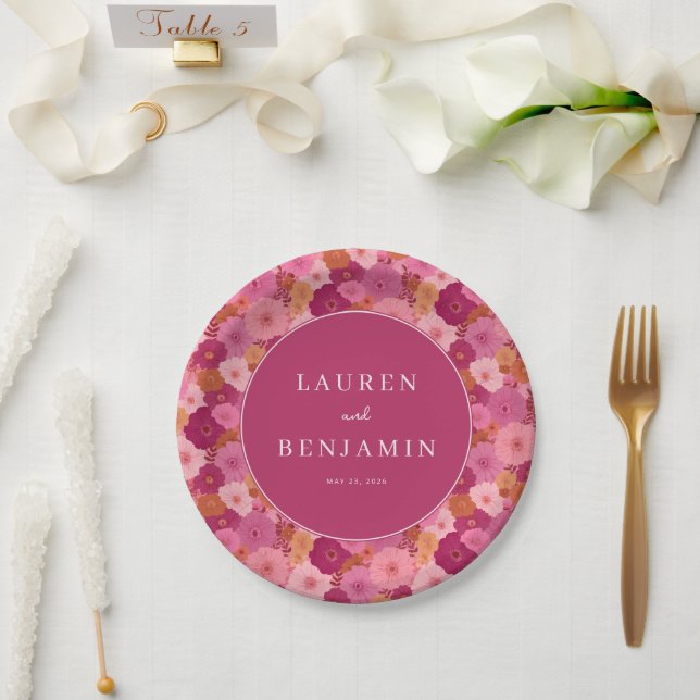 Assiettes En Carton Fleurs roses joyeuses (Mariage)